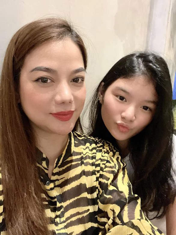 Ảnh vui sao Việt 20-10: Ca sĩ Mỹ Tâm hội ngộ Hà Anh Tuấn - Ảnh 8. Ảnh vui sao Việt 20-10: Ca sĩ Mỹ Tâm hội ngộ Hà Anh Tuấn - Ảnh 8.