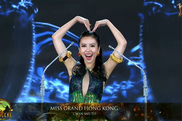 Chung kết Miss Grand 2022 biến thành sân khấu hài với màn hô tên cười muốn xỉu - Ảnh 2.