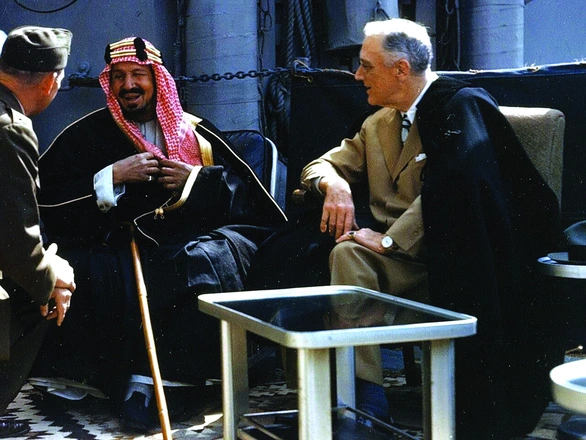 Súng Mỹ và dầu Saudi: Tình nghĩa đôi ta chỉ thế thôi? - Ảnh 3. Súng Mỹ và dầu Saudi: Tình nghĩa đôi ta chỉ thế thôi? - Ảnh 3.