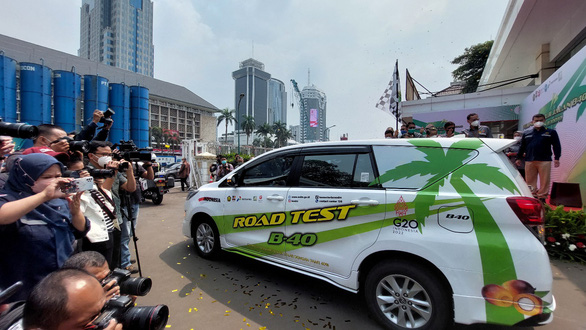 Indonesia thử nghiệm xe ô tô chạy bằng dầu ăn ở nơi lạnh hơn - Ảnh 1.