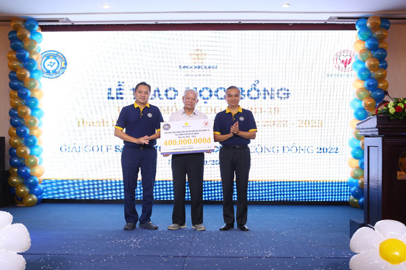 Chương trình ‘Saigontourist Group vì cộng đồng’ trao tặng học bổng 1 tỉ đồng - Ảnh 1.