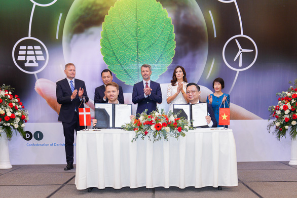 Doanh nghiệp Việt Nam - Đan Mạch ký 14 văn kiện hợp tác năng lượng - Ảnh 1.