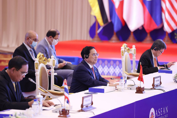 Thủ tướng Phạm Minh Chính dự lễ khai mạc Hội nghị cấp cao ASEAN - Ảnh 4.