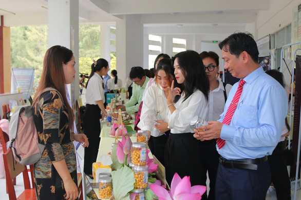 Dự án Cá cơm xanh của sinh viên Đại học Kiên Giang đạt giải nhất cuộc thi khởi nghiệp - Ảnh 2.