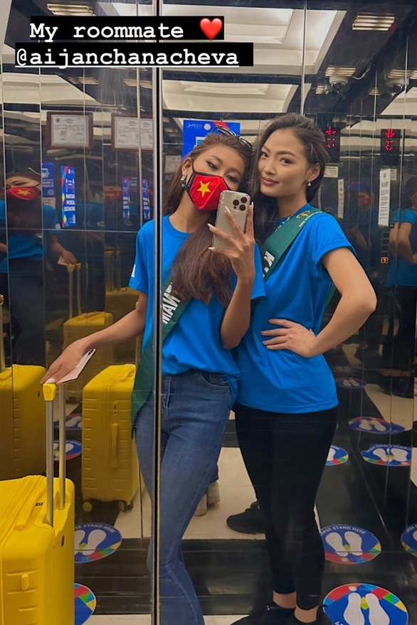 Thạch Thu Thảo diện mốt không nội y bay đi thi Miss Earth 2022 - Ảnh 7. Thạch Thu Thảo diện mốt không nội y bay đi thi Miss Earth 2022 - Ảnh 7.