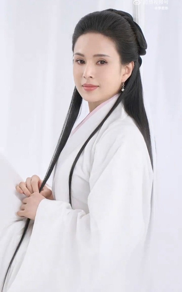 ‘Tiểu Long Nữ’ Lý Nhược Đồng có thực sự đẹp như trong truyền thuyết? - Ảnh 5. ‘Tiểu Long Nữ’ Lý Nhược Đồng có thực sự đẹp như trong truyền thuyết? - Ảnh 5.
