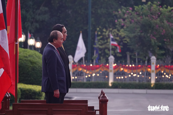 Thủ tướng Thái Lan chủ trì lễ đón chính thức Chủ tịch nước Nguyễn Xuân Phúc - Ảnh 1.
