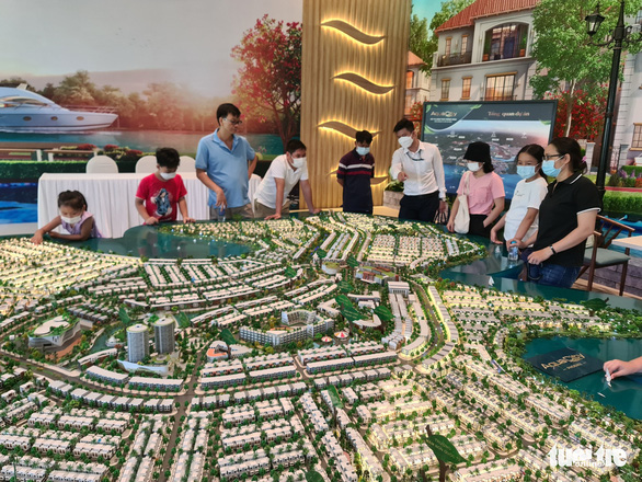 Vụ tuýt còi 2 dự án bất động sản ở Đồng Nai: Sở Xây dựng giải thích lý do - Ảnh 1.