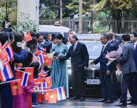 Chủ tịch nước mong có lớp nhân tài người Việt trên đất Thái - Ảnh 2.