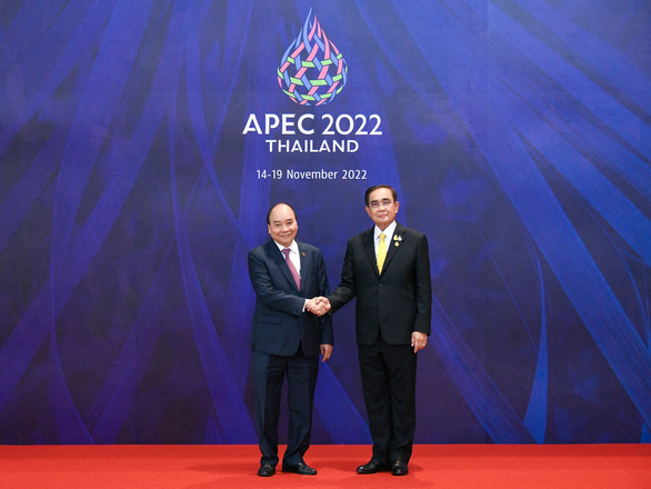 Bế mạc APEC, các nước quyết tâm đẩy mạnh hợp tác phục hồi kinh tế - Ảnh 1.