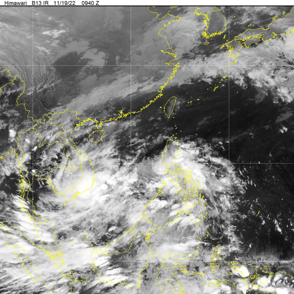 Biển Đông xuất hiện vùng áp thấp, từ miền Trung trở vào Nam Bộ mưa lớn - Ảnh 1.