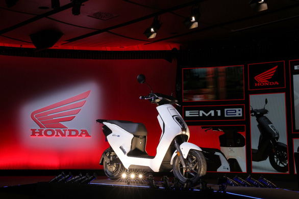 Lộ diện nhiều mẫu xe mới của Honda tại triển lãm EICMA - Ảnh 3.