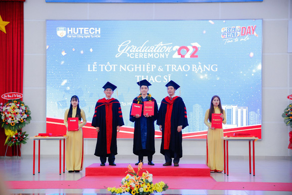 HUTECH tuyển sinh Thạc sĩ năm 2022 - đợt 4 với 13 chuyên ngành - Ảnh 3.