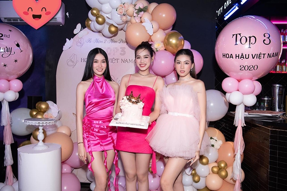 Ảnh vui sao Việt 21-11: Dương Hoàng Yến tuyển người yêu - Ảnh 2. Ảnh vui sao Việt 21-11: Dương Hoàng Yến tuyển người yêu - Ảnh 2.