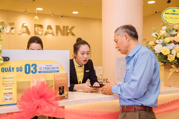 Nam A Bank khai trương chi nhánh Phú Yên, mở rộng kinh doanh khu vực miền Trung - Ảnh 2.