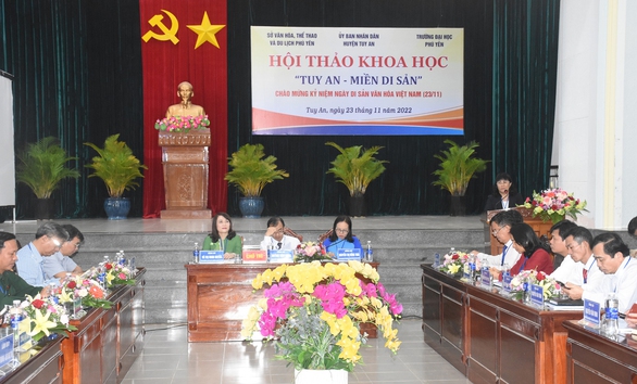 Miền di sản của vùng đất ‘hoa vàng trên cỏ xanh’ - Ảnh 1. Miền di sản của vùng đất ‘hoa vàng trên cỏ xanh’ - Ảnh 1.