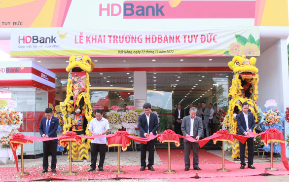 Ngược lên vùng cao, HDBank đẩy mạnh nâng cấp hạ tầng tài chính Đắk Nông - Ảnh 1.