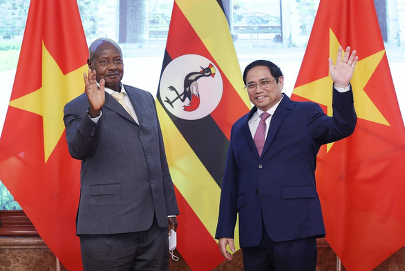 Lãnh đạo Đảng và Chính phủ tiếp Tổng thống Uganda Museveni - Ảnh 2.