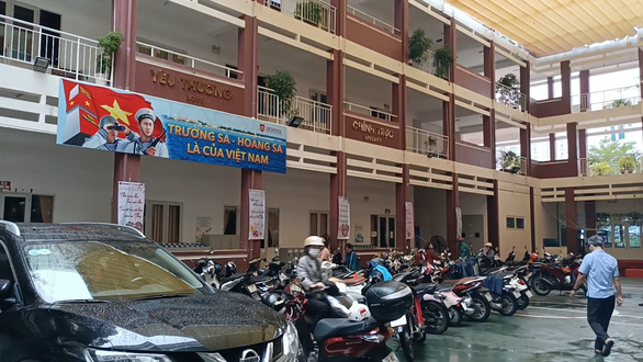 Vụ ngộ độc tại Trường iSchool Nha Trang: Nhiều em xuất viện, sẽ trở lại trường vào tuần sau - Ảnh 2.