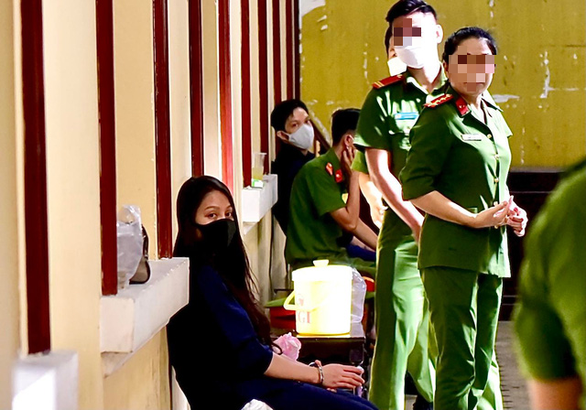 Tuyên xử quyết ‘dì ghẻ’ Nguyễn Võ Quỳnh Trang, trừng trị Nguyễn Kim Trung Thái 8 năm tù - Hình ảnh 3.