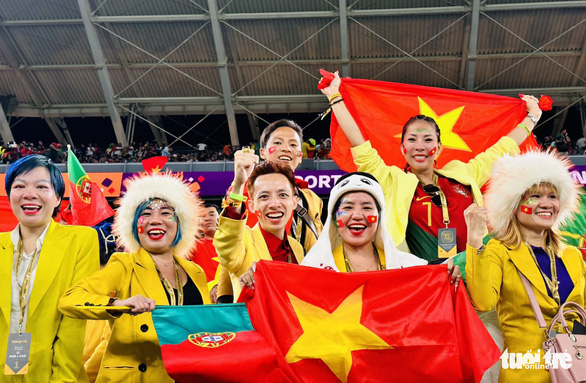 Thư Qatar: Khán giả Việt và giấc mơ World Cup - Ảnh 1.