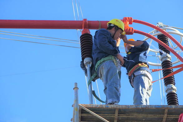 Vượt tiến độ 27 ngày, trạm biến áp 500kV Vân Phong chính thức đóng điện - Ảnh 4.