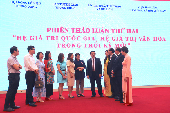Cần tạo ra một cuộc vận động lớn về xây dựng và thực hành các hệ giá trị Việt Nam - Ảnh 2.