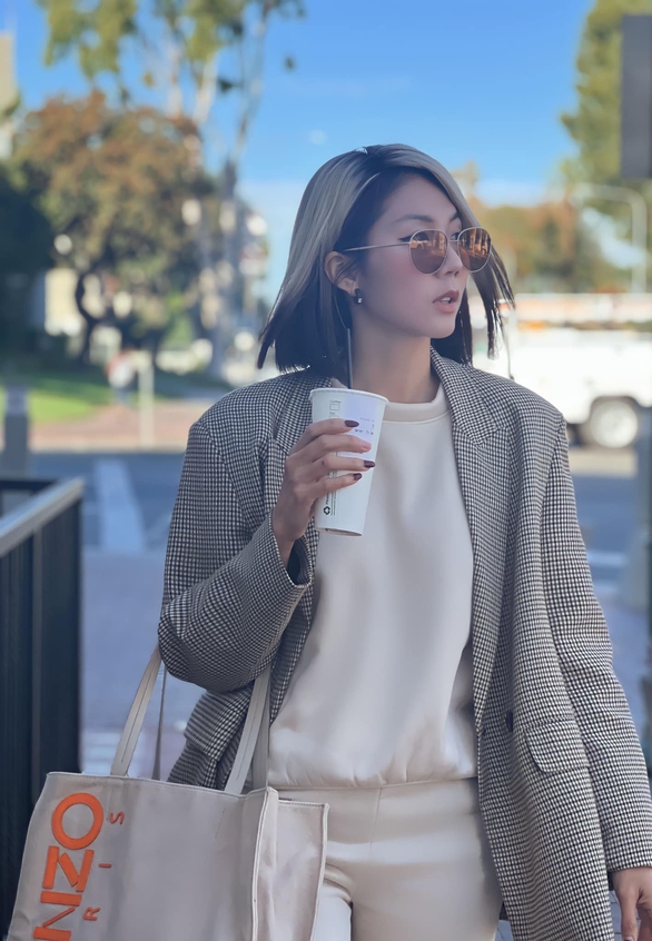 Thật sung sức: Ngọc Quyên kinh doanh thời trang và mỹ phẩm, tìm hiểu lĩnh vực xây dựng - Ảnh 3. Thật sung sức: Ngọc Quyên kinh doanh thời trang và mỹ phẩm, tìm hiểu lĩnh vực xây dựng - Ảnh 3.