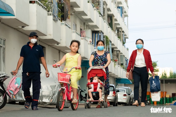 Bài toán cho Bộ Xây dựng: Đưa nhà ở về đúng giá trị thực - Ảnh 6. Bài toán cho Bộ Xây dựng: Đưa nhà ở về đúng giá trị thực - Ảnh 6.