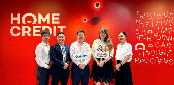 Home Credit hợp tác OnePay, đẩy mạnh mở rộng Home PayLater - Ảnh 1.
