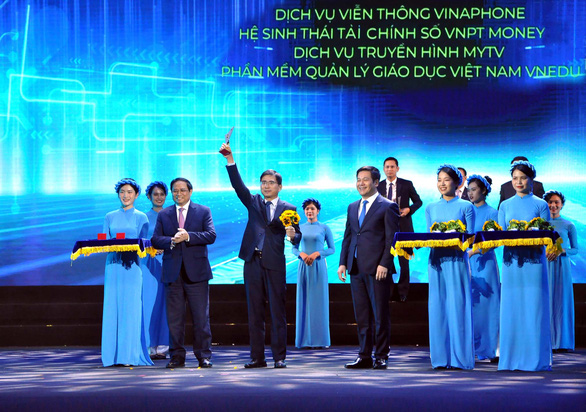 VNPT vinh dự nhận biểu trưng Thương hiệu Quốc gia 2022 - Ảnh 1.