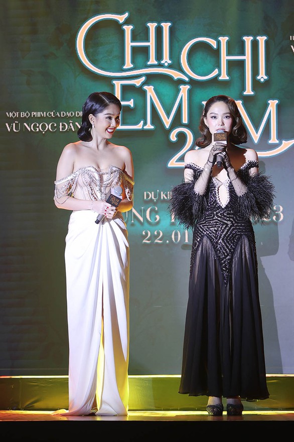 Ngọc Trinh định đòi cát sê gấp đôi, bóc phốt Vũ Ngọc Đãng vì quay phim quá cực - Ảnh 1. Ngọc Trinh định đòi cát sê gấp đôi, bóc phốt Vũ Ngọc Đãng vì quay phim quá cực - Ảnh 1.