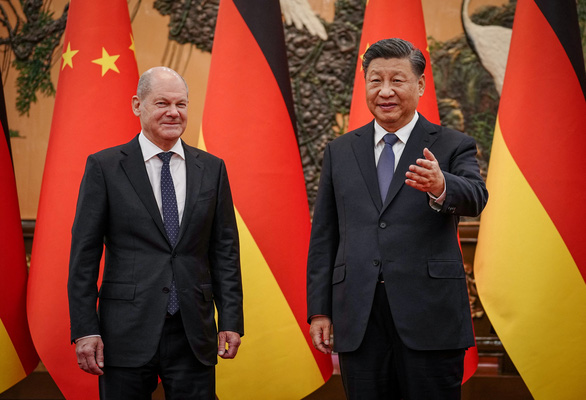 Thủ tướng Đức đến Trung Quốc: Củng cố kinh tế dù khác biệt trong nhiều vấn đề - Ảnh 1.