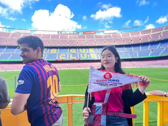 Tour du lịch châu Âu vào mùa đắt khách cuối năm - Ảnh 7. Tour du lịch châu Âu vào mùa đắt khách cuối năm - Ảnh 7.