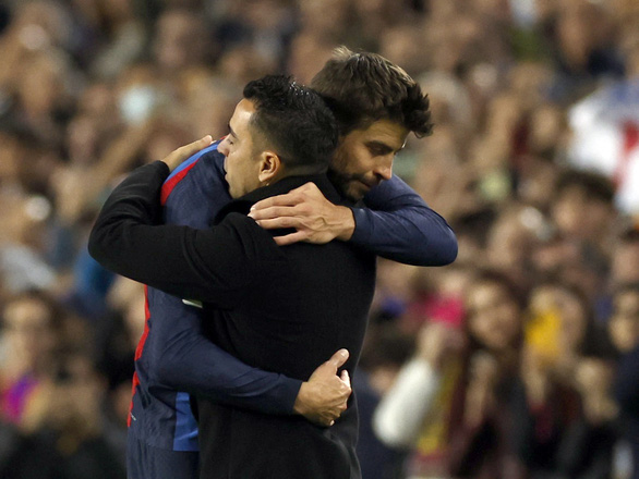 Hình ảnh trận đấu cuối cùng của Gerard Pique tại Camp Nou - Ảnh 7.