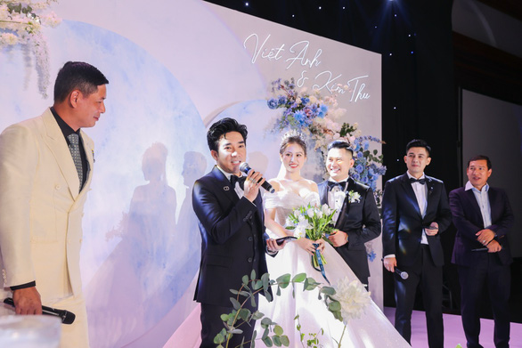 Quang Hà hào hứng làm phù rể trong đám cưới bạn thân - Ảnh 1.