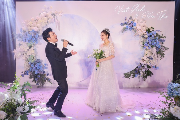 Quang Hà hào hứng làm phù rể trong đám cưới bạn thân - Ảnh 2. Quang Hà hào hứng làm phù rể trong đám cưới bạn thân - Ảnh 2.