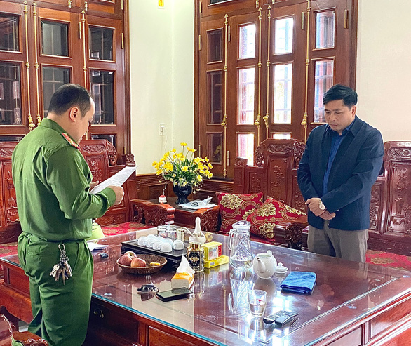 Khởi tố một cựu chủ tịch huyện ở Cao Bằng - Ảnh 1.