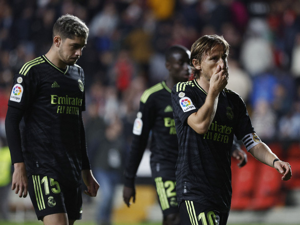 Real Madrid thua trận đầu tiên tại La Liga mùa này - Ảnh 1.
