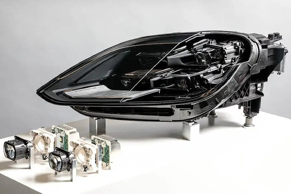 Đèn pha ma trận của Porsche sẽ đắt khét: Dùng hơn 16.000 bóng LED nhỏ như sợi tóc - Ảnh 1.