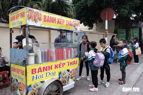  Nỗi bất an rõ như ban ngày - Ảnh 3.