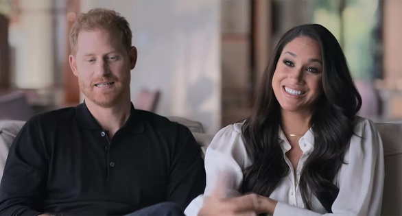 Khán giả đòi đổi phim tài liệu về Harry và Meghan thành phim hài giả tưởng - Ảnh 1. Khán giả đòi đổi phim tài liệu về Harry và Meghan thành phim hài giả tưởng - Ảnh 1.