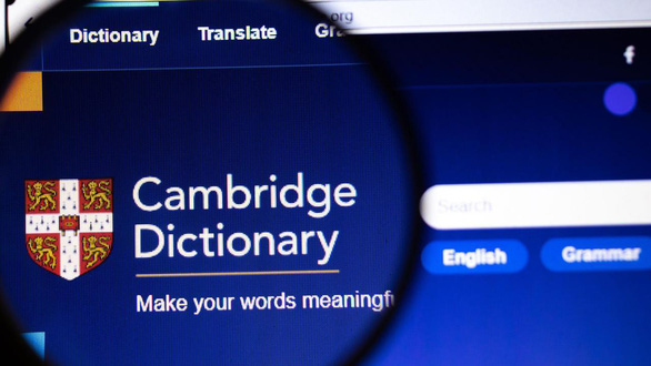 Từ điển Cambridge thay đổi định nghĩa về đàn ông và phụ nữ - Ảnh 1.