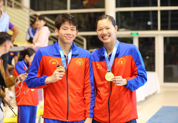 Kình ngư Nguyễn Huy Hoàng phá kỷ lục đại hội, Ánh Viên tiếp tục giành huy chương vàng - Ảnh 2.