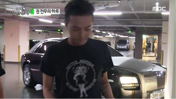Khám phá bộ sưu tập xe đẳng cấp của G-Dragon: từ Rolls-Royce Ghost đến Lamborghini - Ảnh 3. Khám phá bộ sưu tập xe đẳng cấp của G-Dragon: từ Rolls-Royce Ghost đến Lamborghini - Ảnh 3.