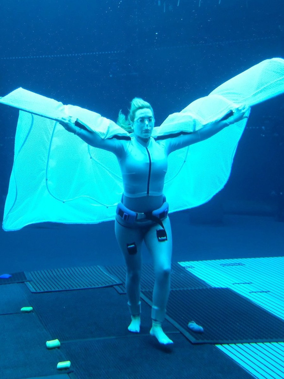 Kate Winslet kể về trải nghiệm kinh khủng để có kỷ lục hơn 7 phút nín thở trong ‘Avatar 2’ - Ảnh 2.