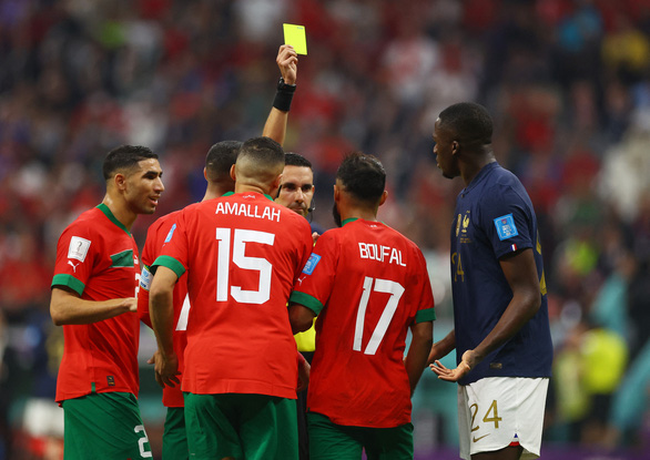 Morocco gửi đơn kiện FIFA vì bị từ chối hai quả phạt đền rõ ràng trước Pháp - Ảnh 1.