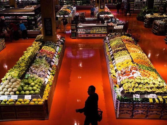 Nạn trộm cắp thực phẩm siêu thị tăng cao ở Canada - Ảnh 1.