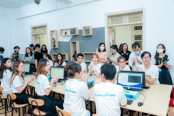 Đào tạo nhân tài trẻ để kiến tạo tương lai - Samsung thể hiện quyết tâm thực hiện tầm nhìn - Ảnh 4.