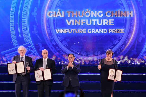 Lễ trao giải thưởng KHCN lớn bậc nhất toàn cầu VinFuture sẽ phát trực tiếp trên sóng VTV1 - Ảnh 2.
